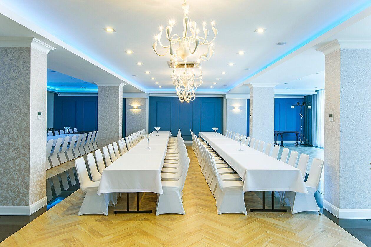 Hotel Garden Siedlce Bagian luar foto